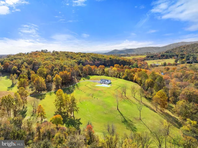 $2,099,900 | 4050 Carrington Road, Markham, VA 22643