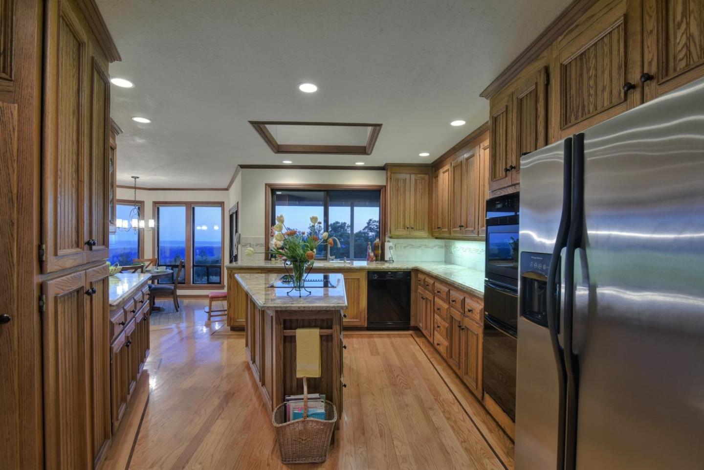 19 Ocean View Road Los Gatos, CA 95033 - Photo 15 of 38 Gallery Image 15