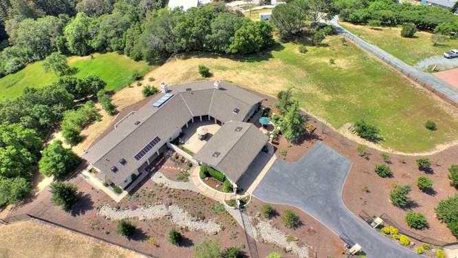 19 Ocean View Road Los Gatos, CA 95033 - Photo 3 of 38 Gallery Image 3