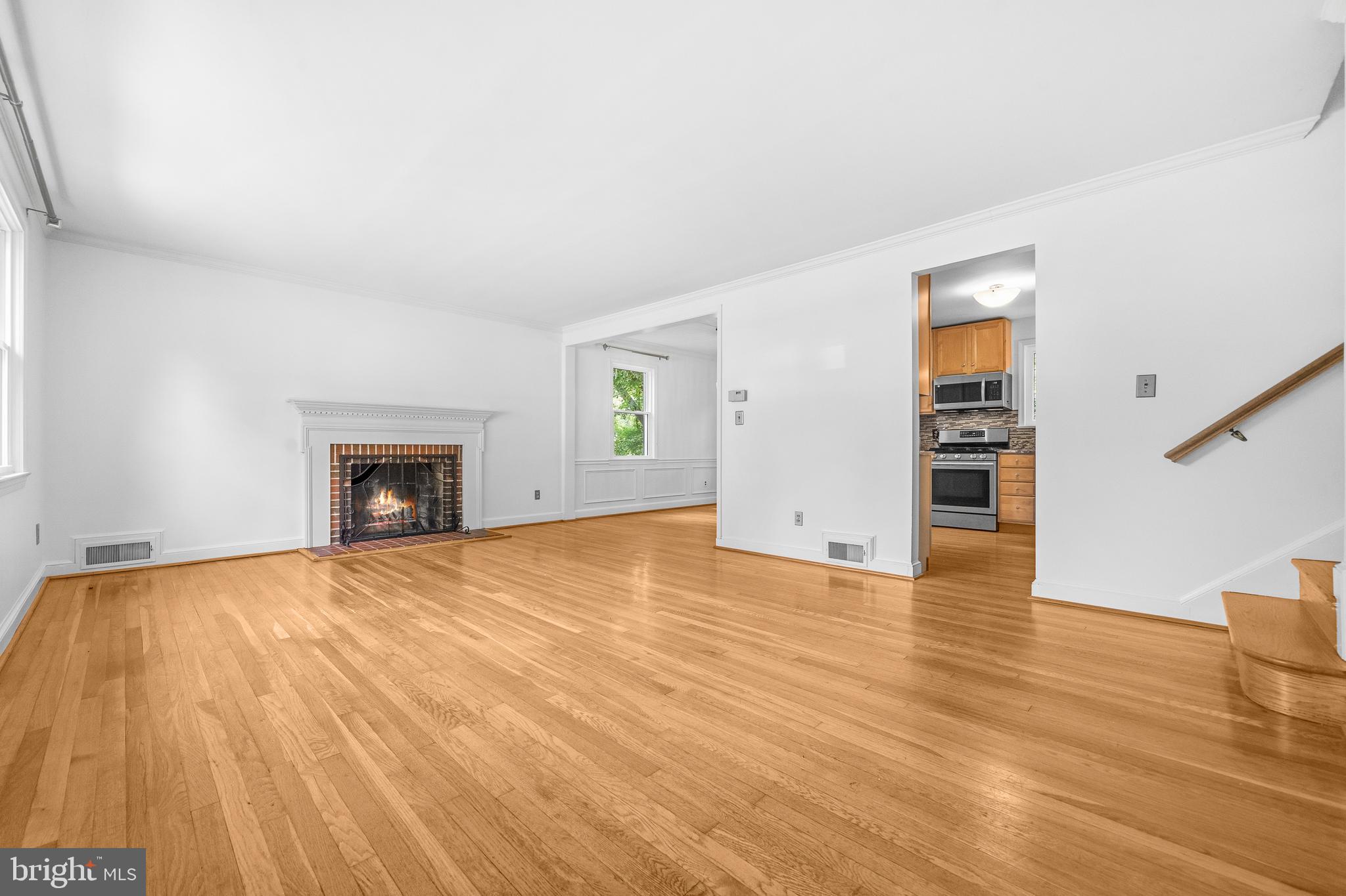 5313 Atlee Place Springfield, VA 22151 - Photo 7 of 63 Gallery Image 7