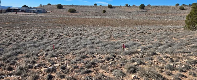 $20,000 | 25670 St Joseph Road, Paulden, AZ 86334