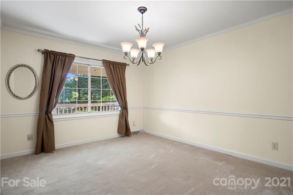 8665 Island Point Road Sherrills Ford, NC 28673 - Photo 8 of 40 Gallery Image 8