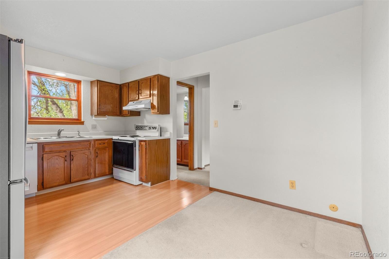 904 Homestake Drive Golden, CO 80401 - Photo 8 of 48