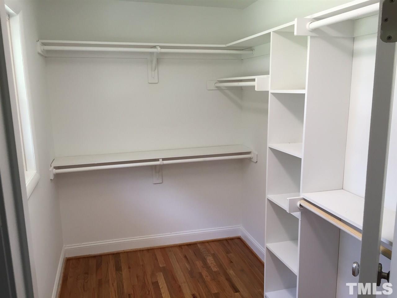 4305 Boxwood Road Raleigh, NC 27612 - Photo 12 of 19