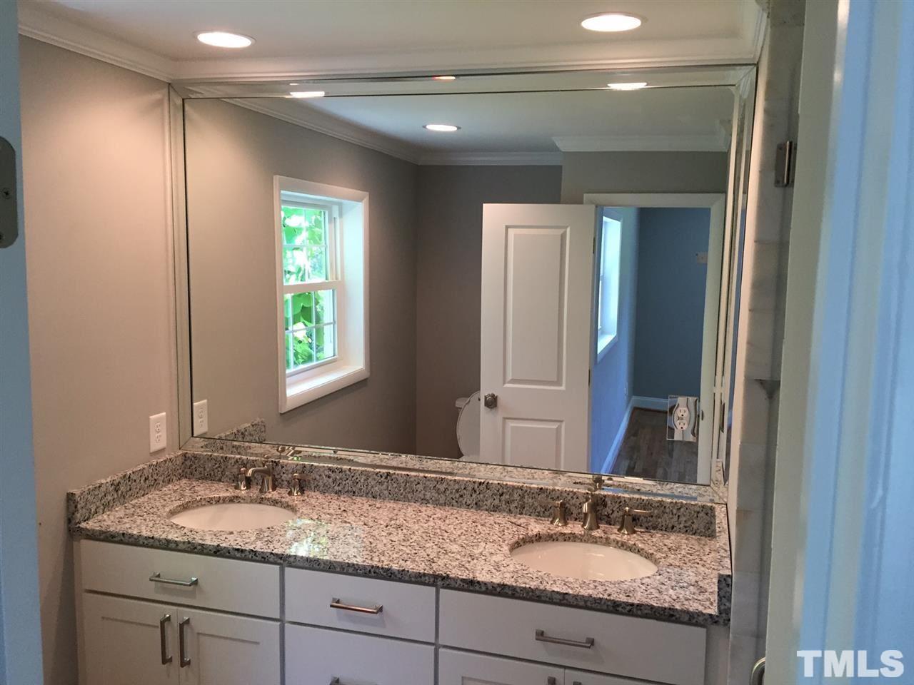4305 Boxwood Road Raleigh, NC 27612 - Photo 13 of 19