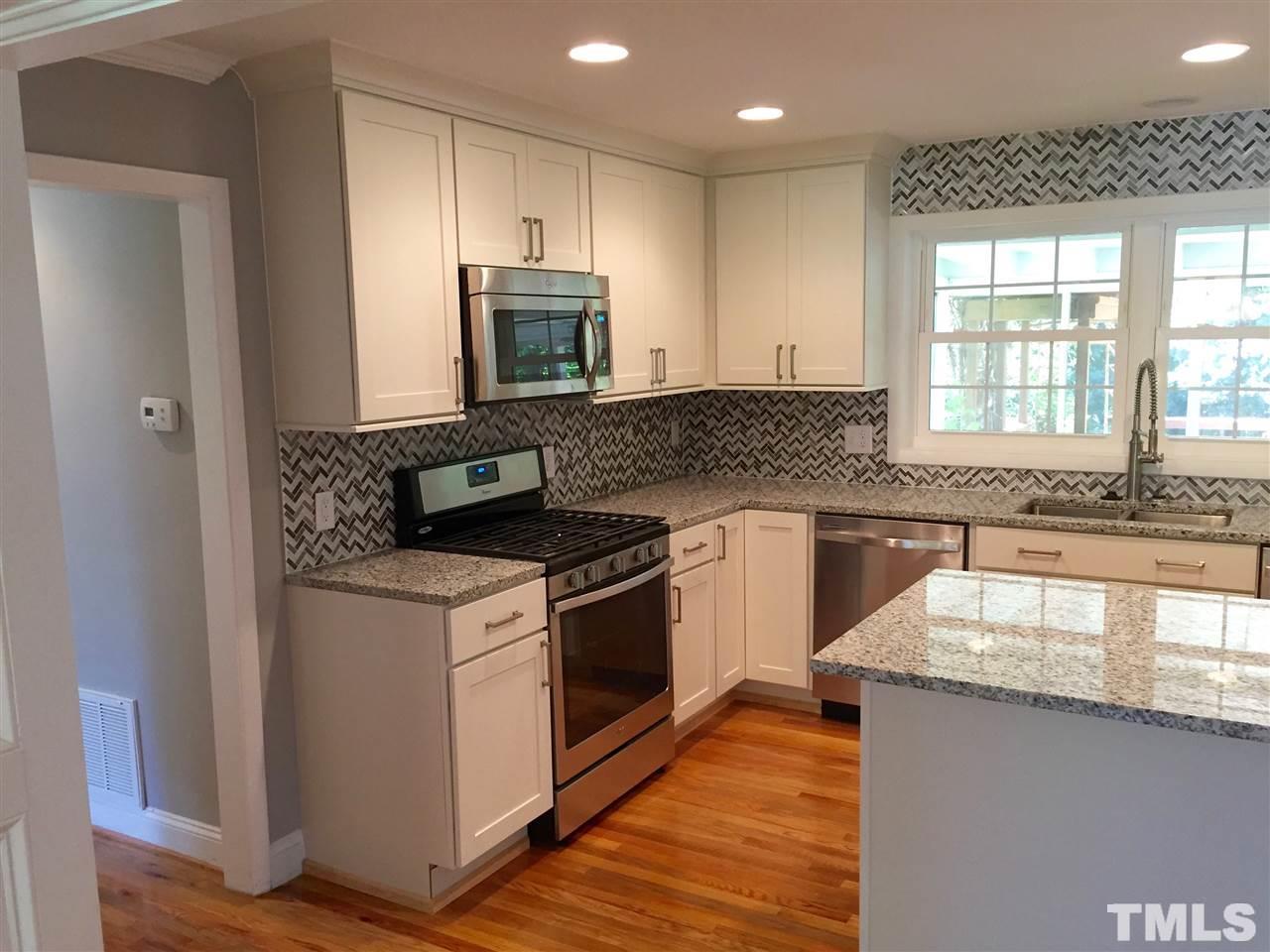 4305 Boxwood Road Raleigh, NC 27612 - Photo 4 of 19