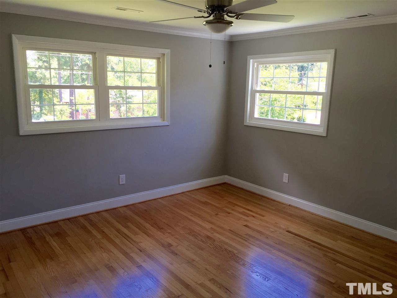 4305 Boxwood Road Raleigh, NC 27612 - Photo 10 of 19