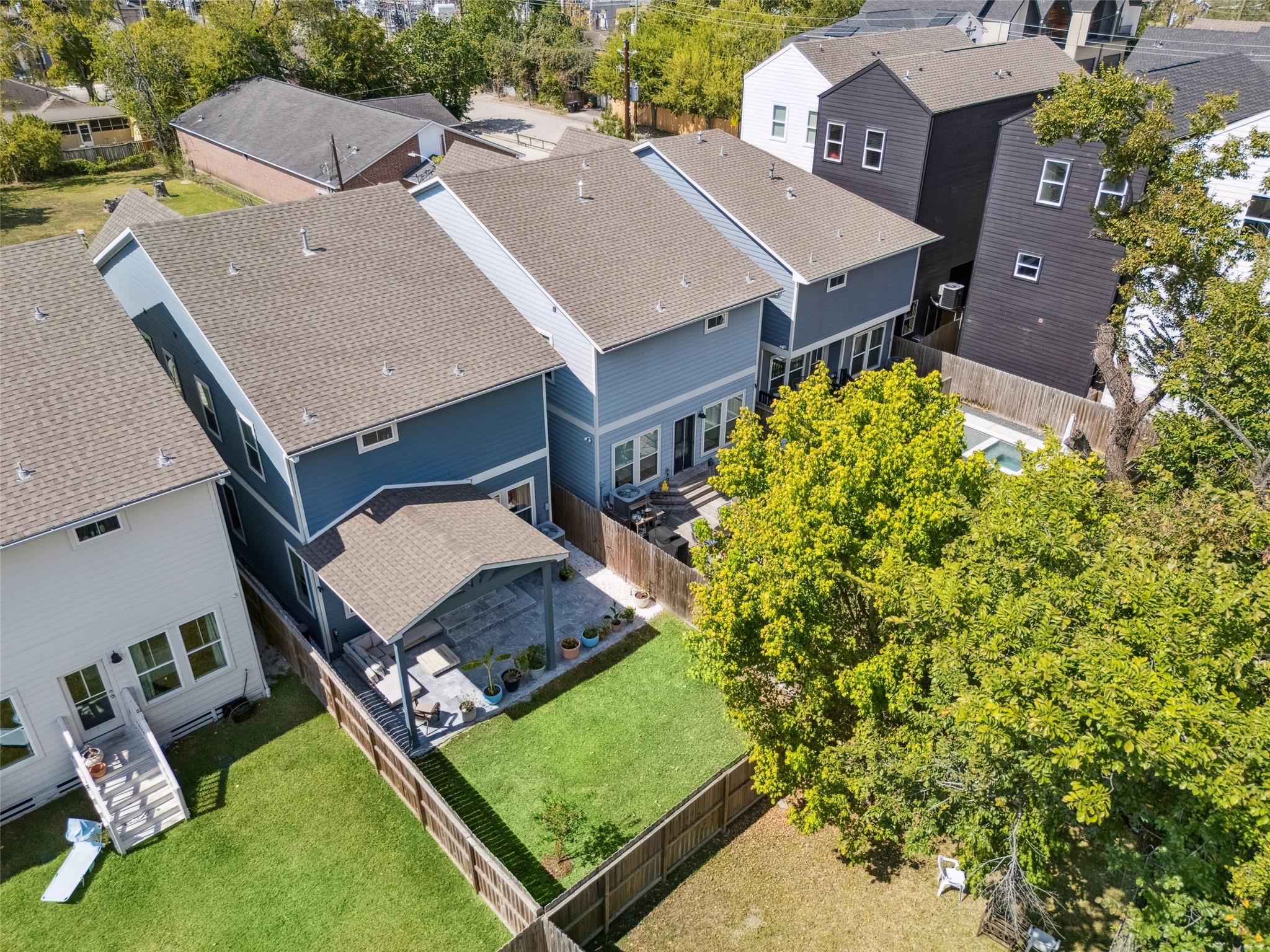 3404 Castor Street Houston, TX 77022 - Photo 26 of 30 an aerial view of house with yard