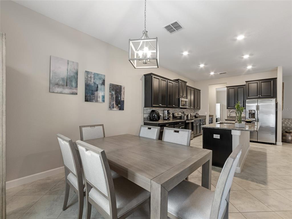 11714 Sunburst Marble Road Riverview, FL 33579 - Photo 9 of 36 Gallery Image 9