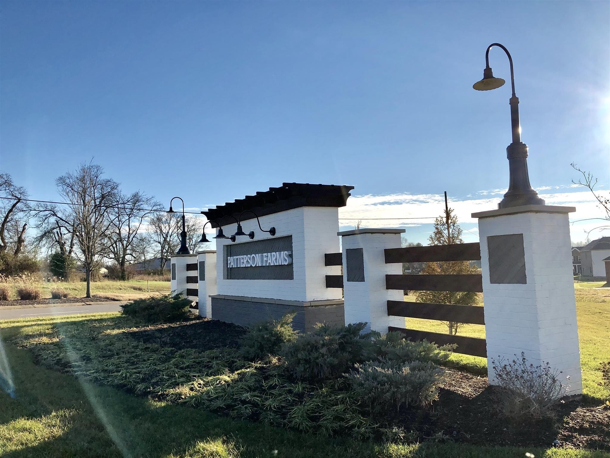1529 Holton Road Gallatin, TN 37066 - Photo 32 of 33 a view of a water fountain and a building in the background
