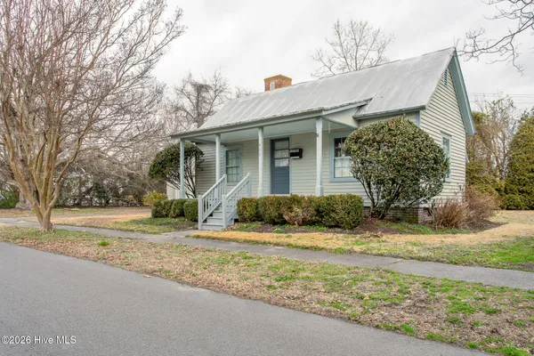 $290,000 | 405 Phillips Street, Edenton, NC 27932