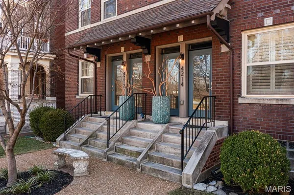 $680,000 | Undisclosed Address, St. Louis, MO 63116