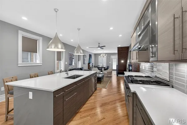 $650,000 | Undisclosed Address, St. Louis, MO 63116