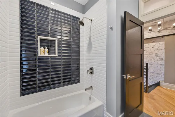$650,000 | Undisclosed Address, St. Louis, MO 63116