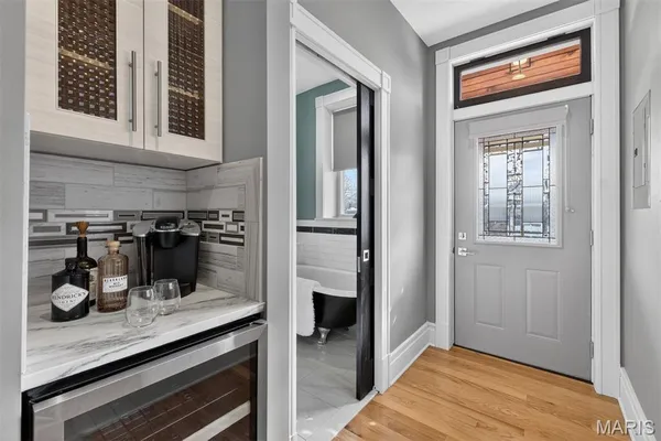 $650,000 | Undisclosed Address, St. Louis, MO 63116