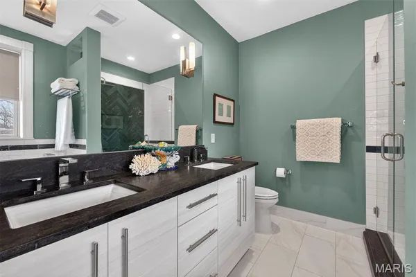 $650,000 | Undisclosed Address, St. Louis, MO 63116