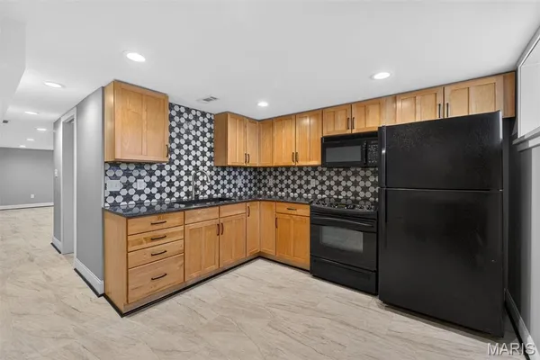 $650,000 | Undisclosed Address, St. Louis, MO 63116