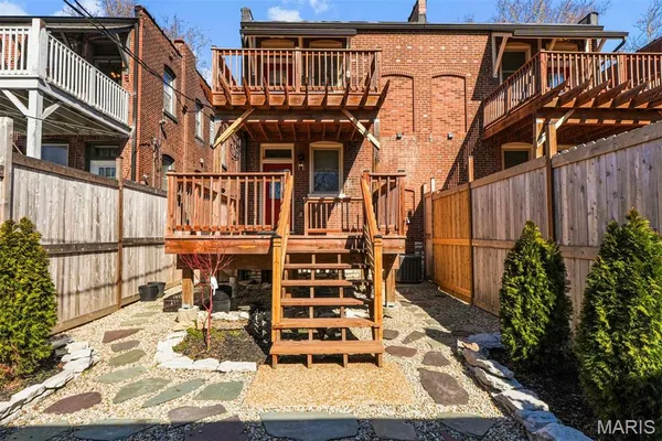 $650,000 | Undisclosed Address, St. Louis, MO 63116