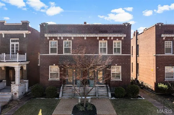 $650,000 | Undisclosed Address, St. Louis, MO 63116