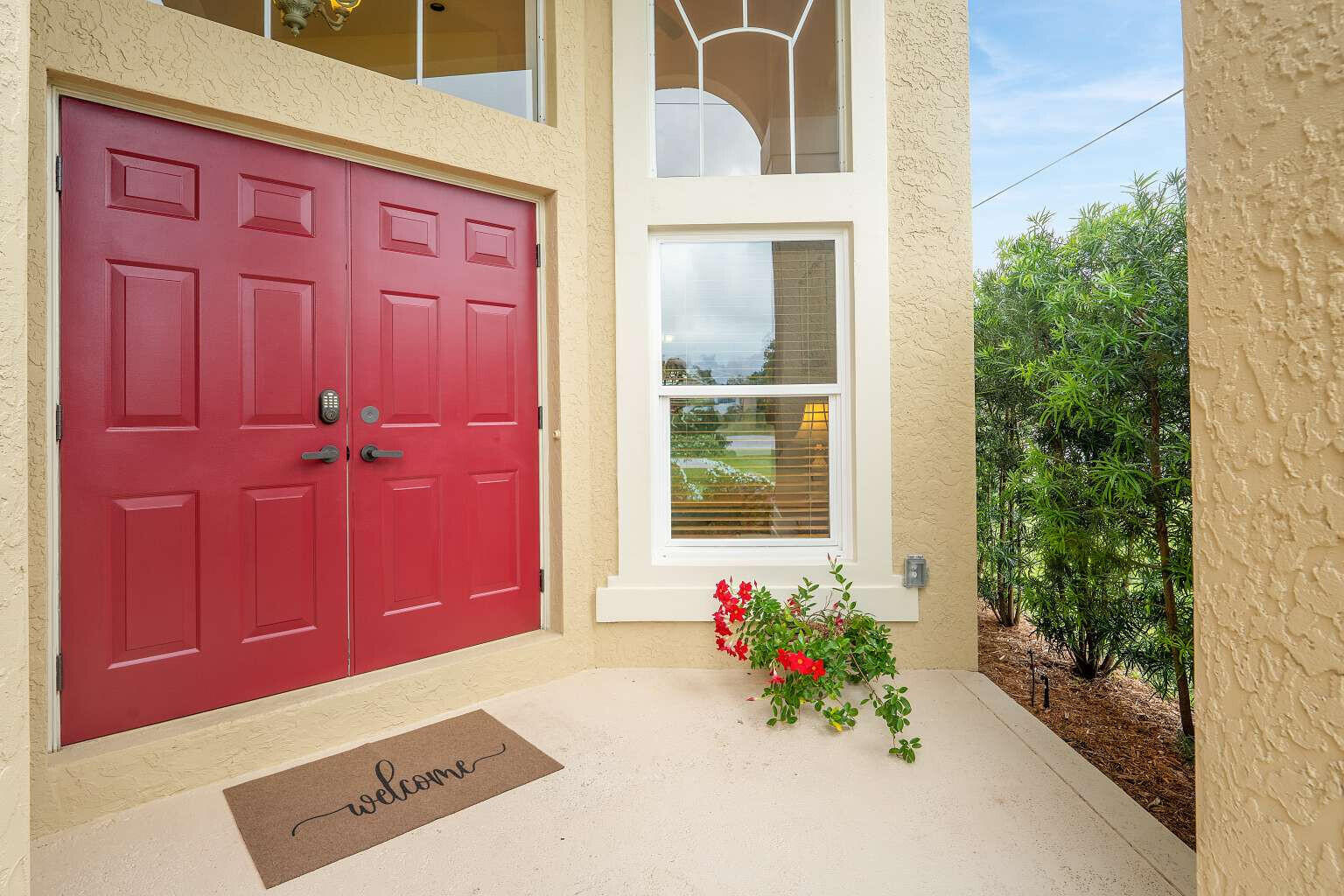 6211 Drake Street Jupiter, FL 33458 - Photo 4 of 39 004_Allen.4
