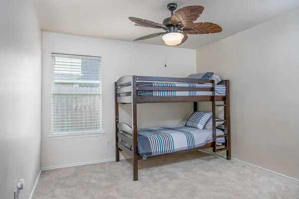 $3,600 | 1828 Barretts Glen Drive, Pearland, TX 77581