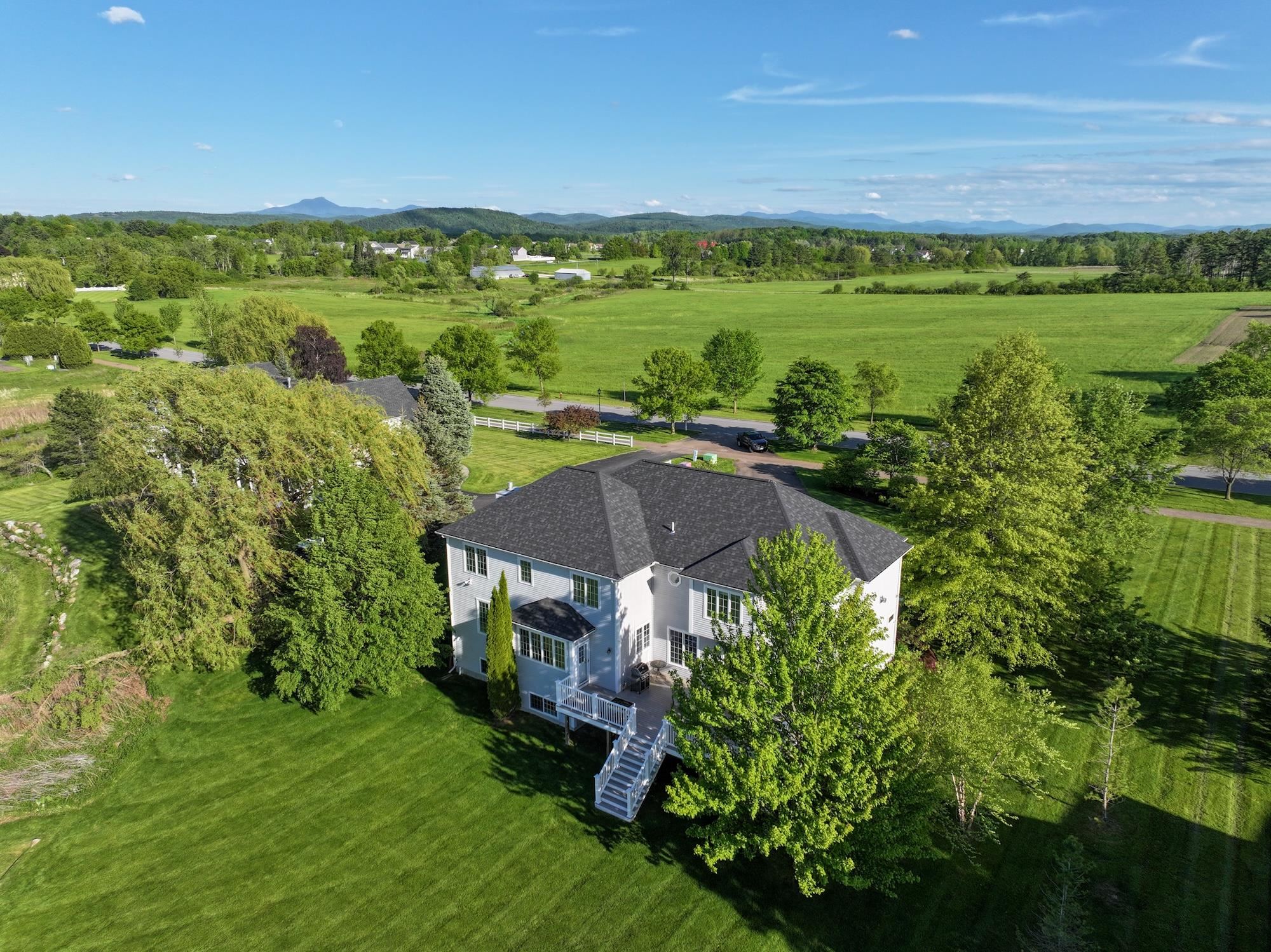 803 Nowland Farm Road South Burlington, VT 05403 - Photo 5 of 51