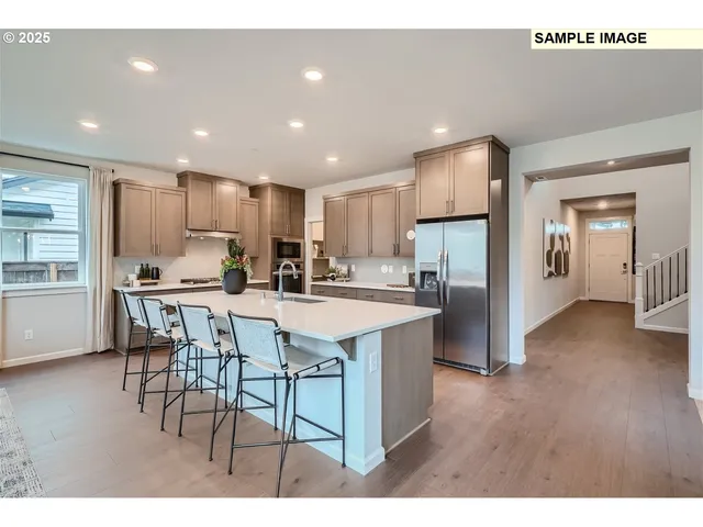 $699,900 | 8818 Southwest Peoria Lane, Tualatin, OR 97062