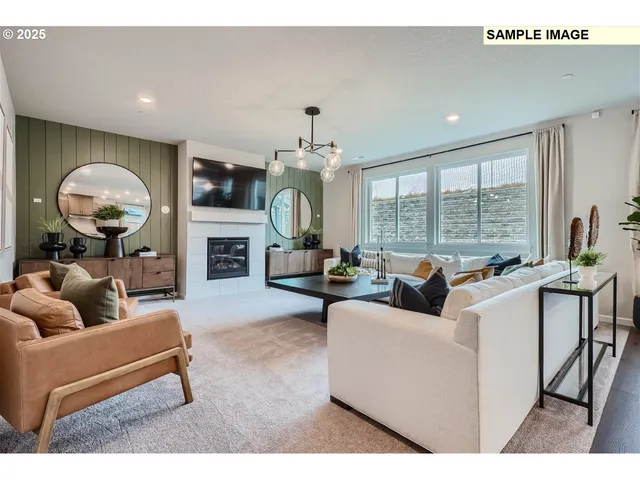 $699,900 | 8818 Southwest Peoria Lane, Tualatin, OR 97062