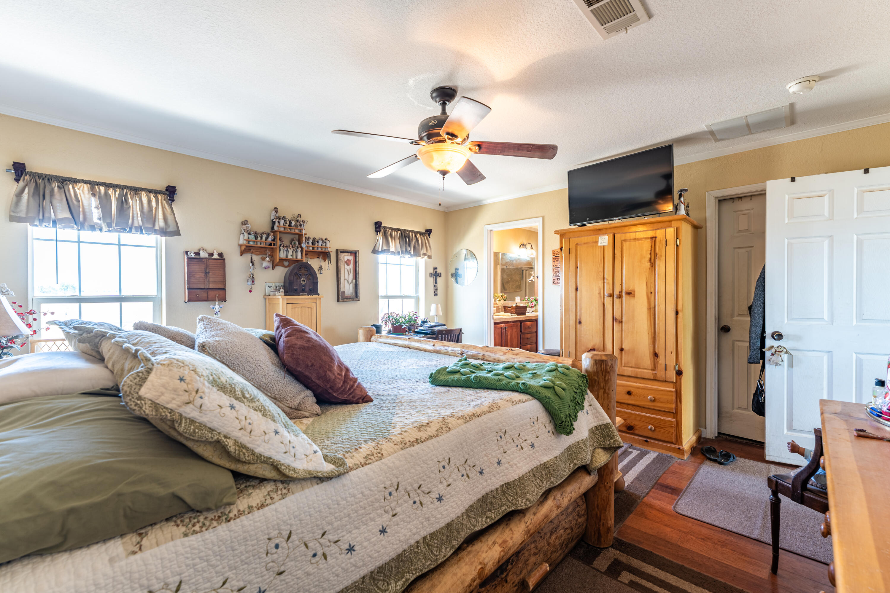 38 Stallion Road Stanley, NM 87056 - Photo 18 of 44 Gallery Image 18