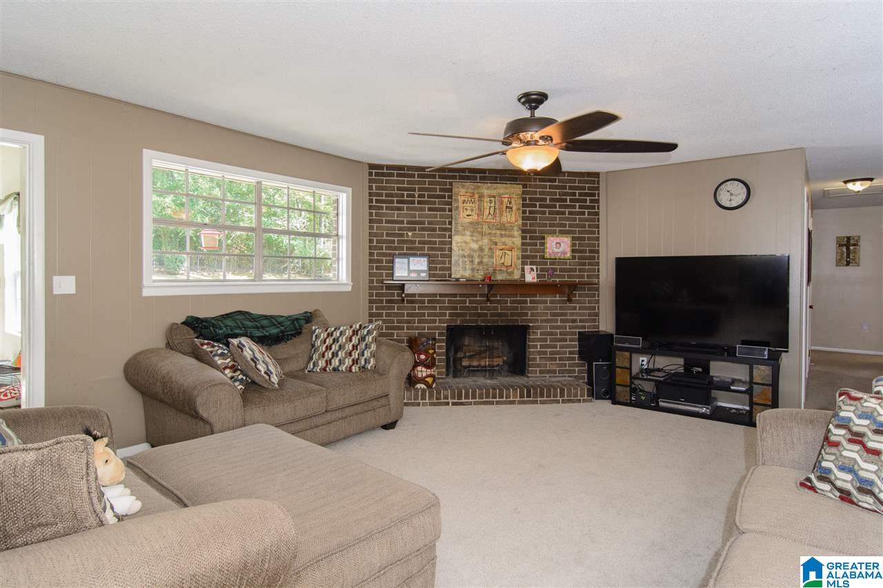 1052 Diane Street Southwest Leeds, AL 35094 - Photo 12 of 33