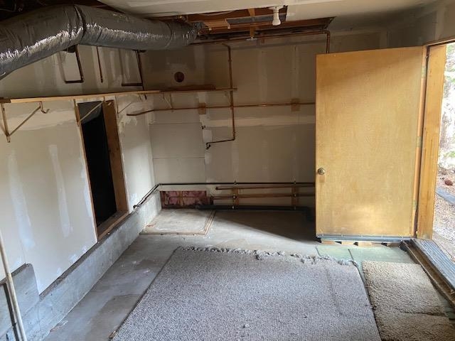 67 Hill Street Mammoth Lakes, CA 93546 - Photo 24 of 24 Storage and utility room