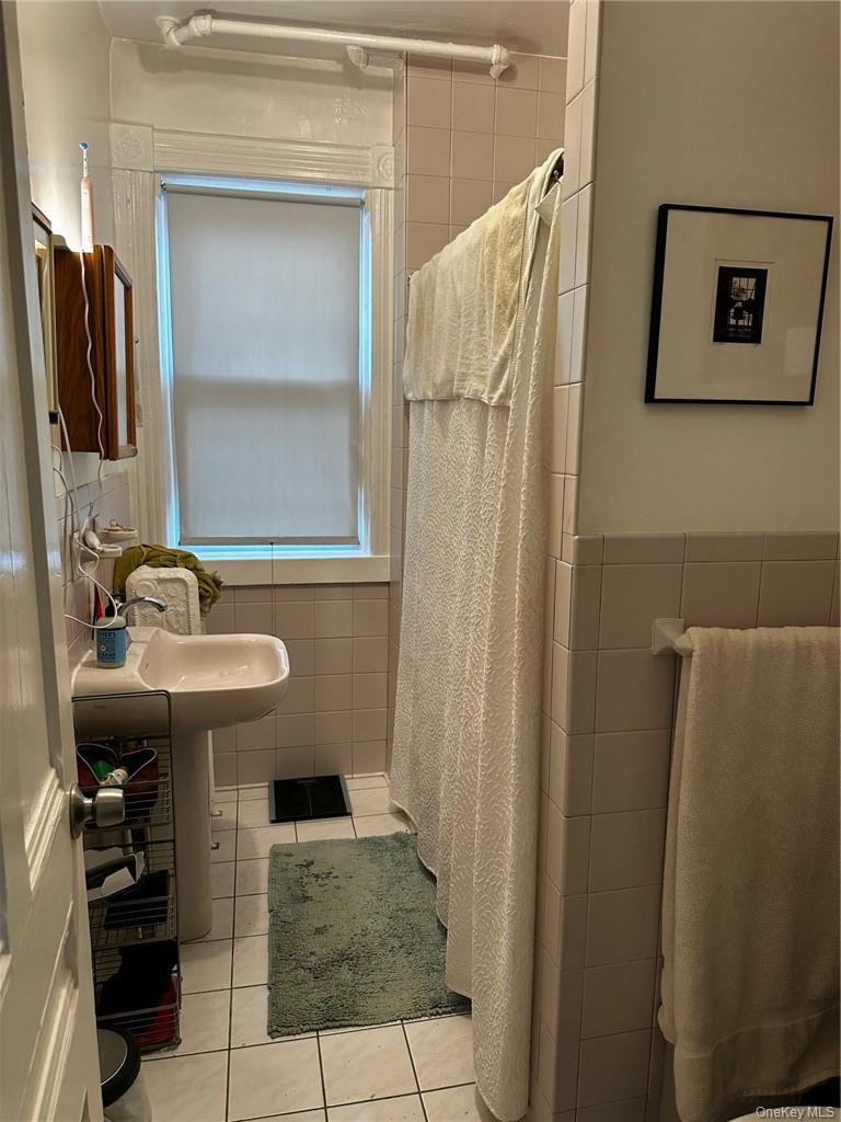 216 Union Avenue Peekskill, NY 10566 - Photo 11 of 14