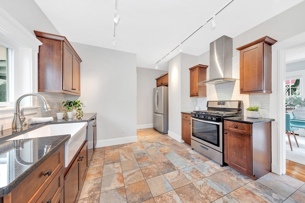 15 Farmer Road Arlington, MA 02476 - Photo 27 of 42