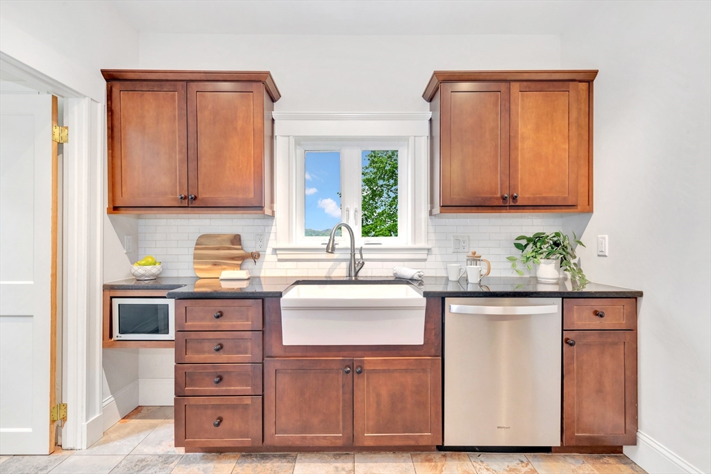 15 Farmer Road Arlington, MA 02476 - Photo 28 of 42