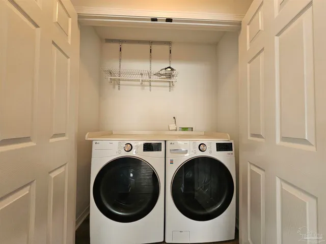 $2,050 | 28 Easton Street, Cantonment, FL 32533