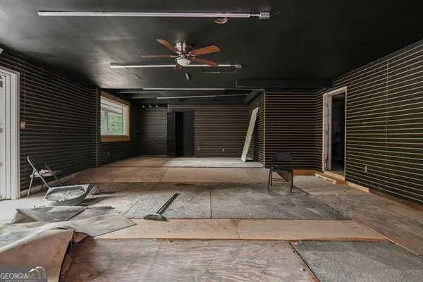 $1,114 | 215 Tallassee Road, Unit B, Athens, GA 30606
