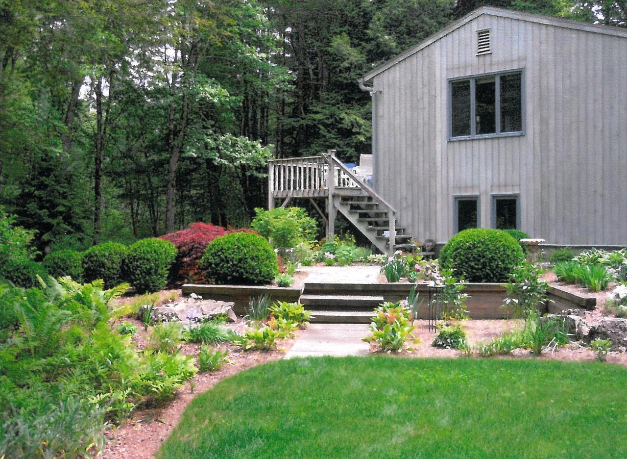 6 Hemlock Hill Road Great Barrington, MA 01230 - Photo 1 of 22 1