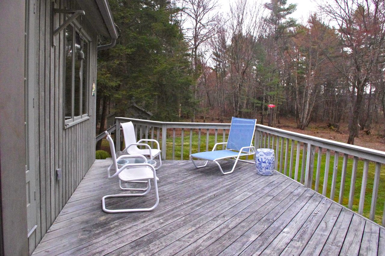 6 Hemlock Hill Road Great Barrington, MA 01230 - Photo 19 of 22 6
