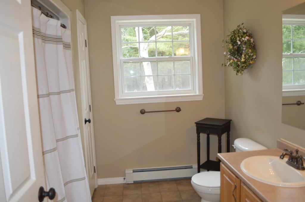 49 Kingsbury Road Holden, ME 04429 - Photo 25 of 35 Photo