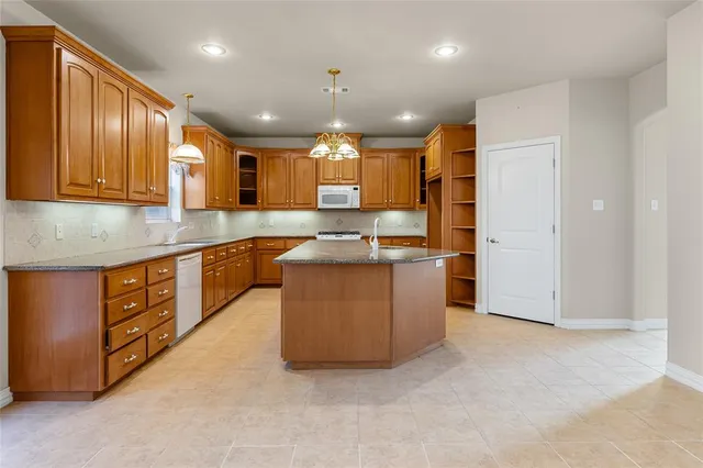 $459,000 | 2012 Creekview Drive, Commerce, TX 75428