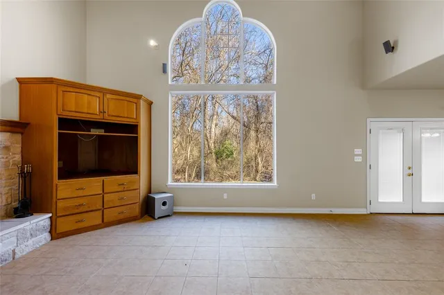 $459,000 | 2012 Creekview Drive, Commerce, TX 75428