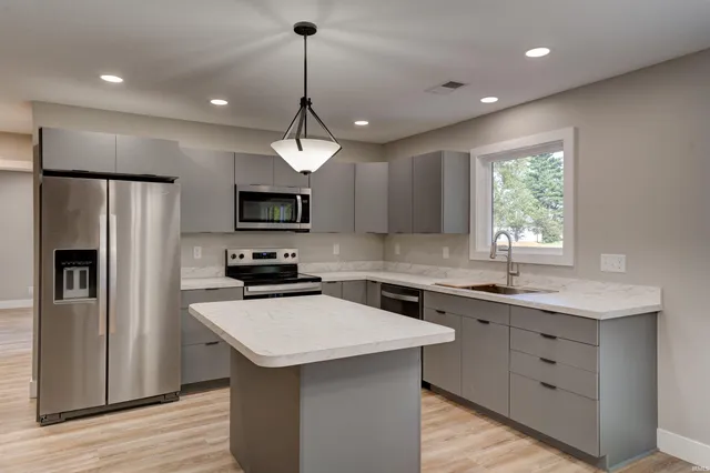 $262,500 | 4285 Elm Street, Richland, IN 47634