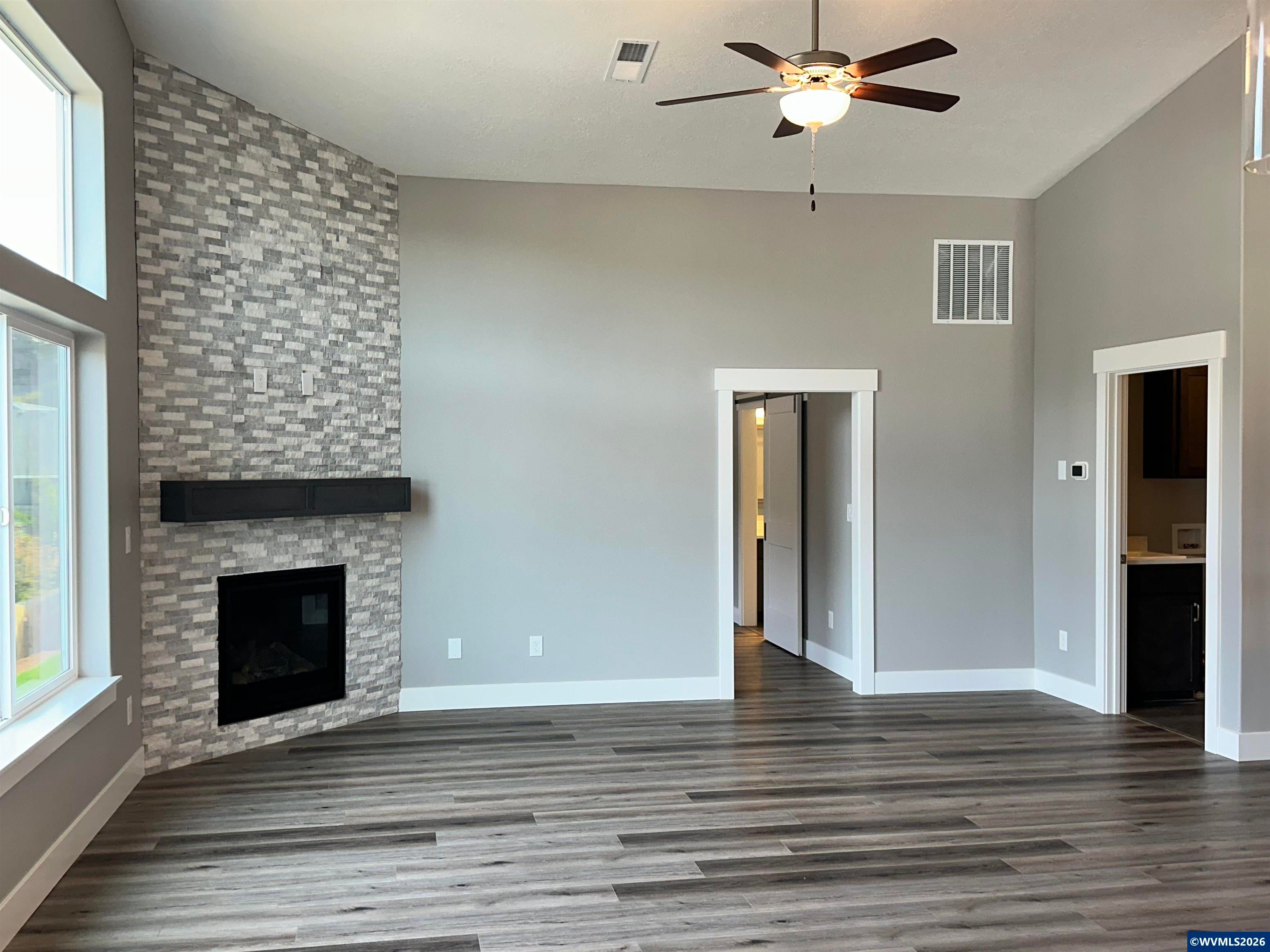 5666 Jeremy Vly Road Southeast Salem, OR 97306 - Photo 12 of 26 Gallery Image 12