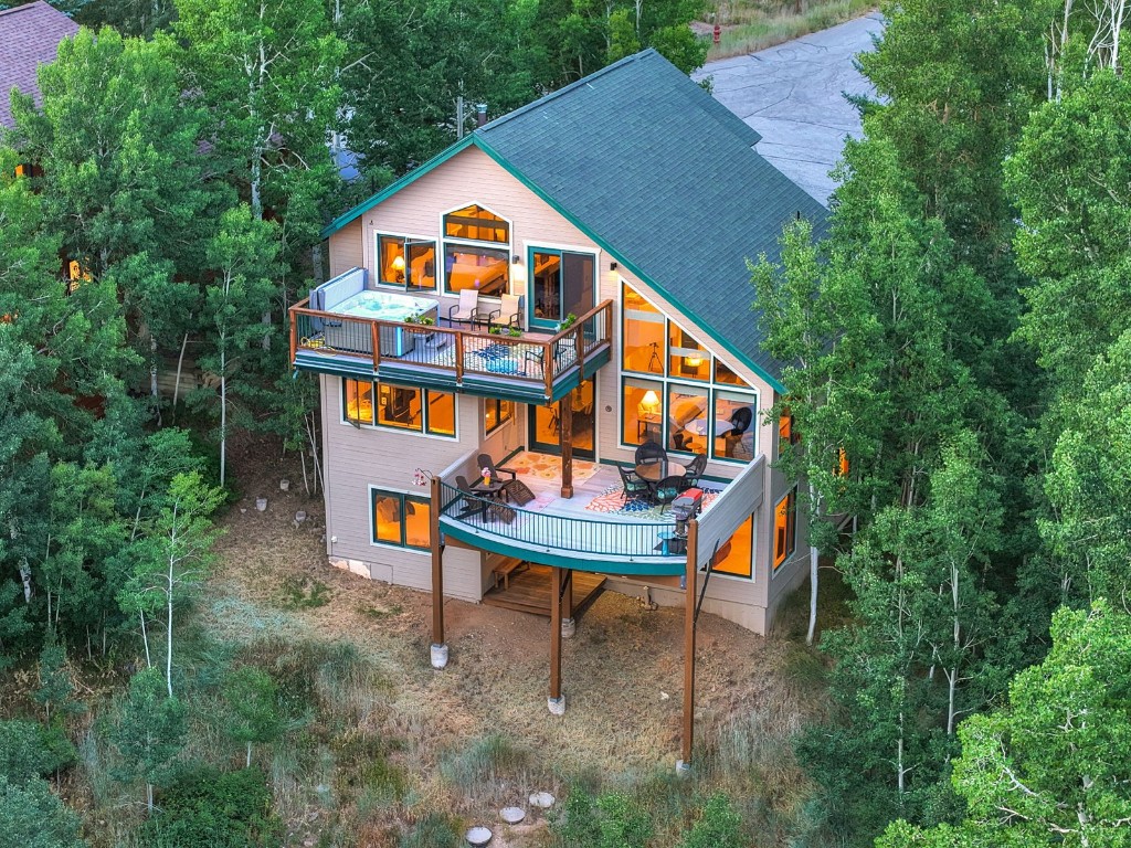 2210 Hamilton Creek Road Silverthorne, CO 80498 - Photo 46 of 50 an aerial view of a house with a yard