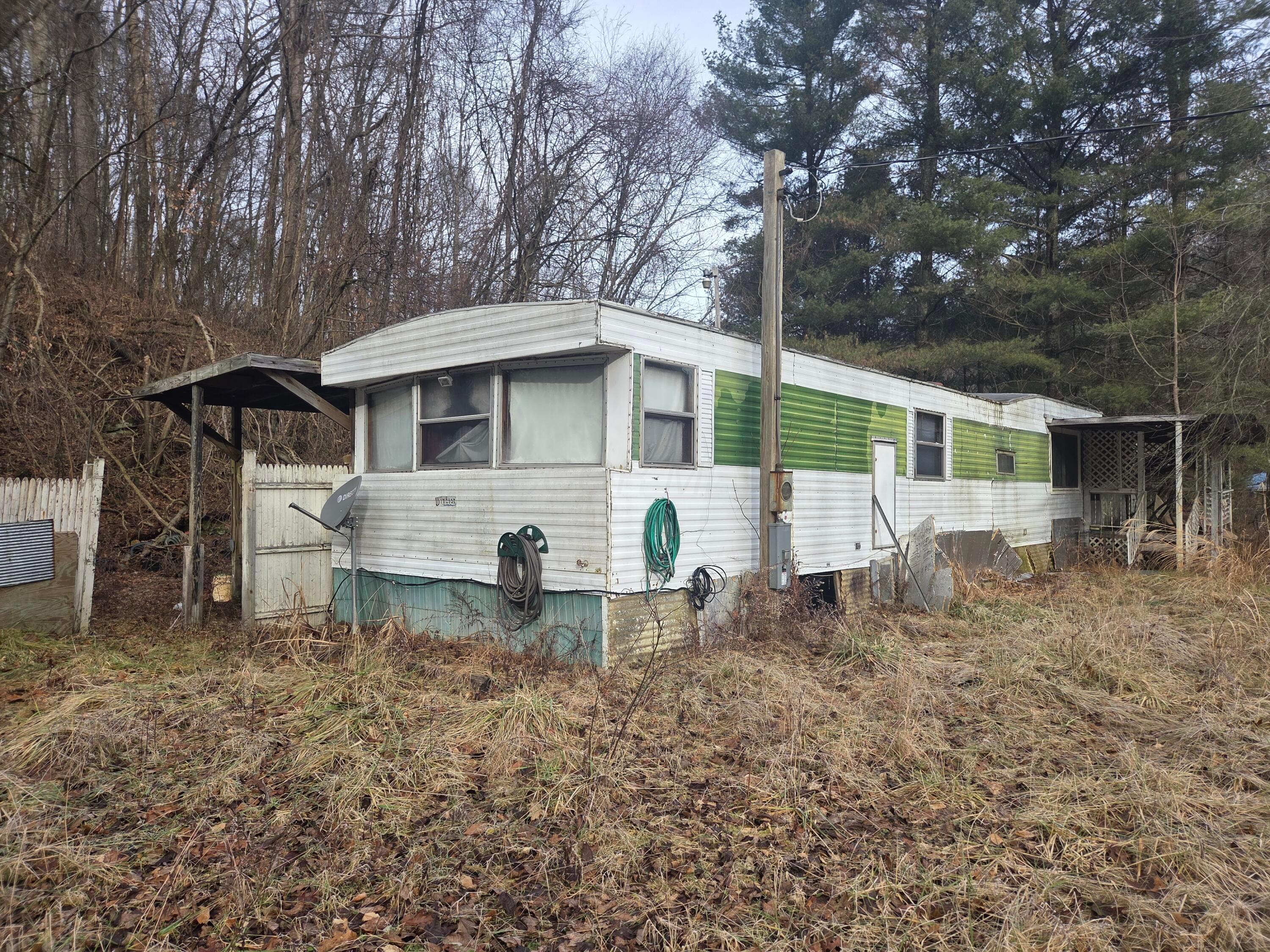 12001 West Buck Run Road Rockbridge, OH 43149 - Photo 11 of 12