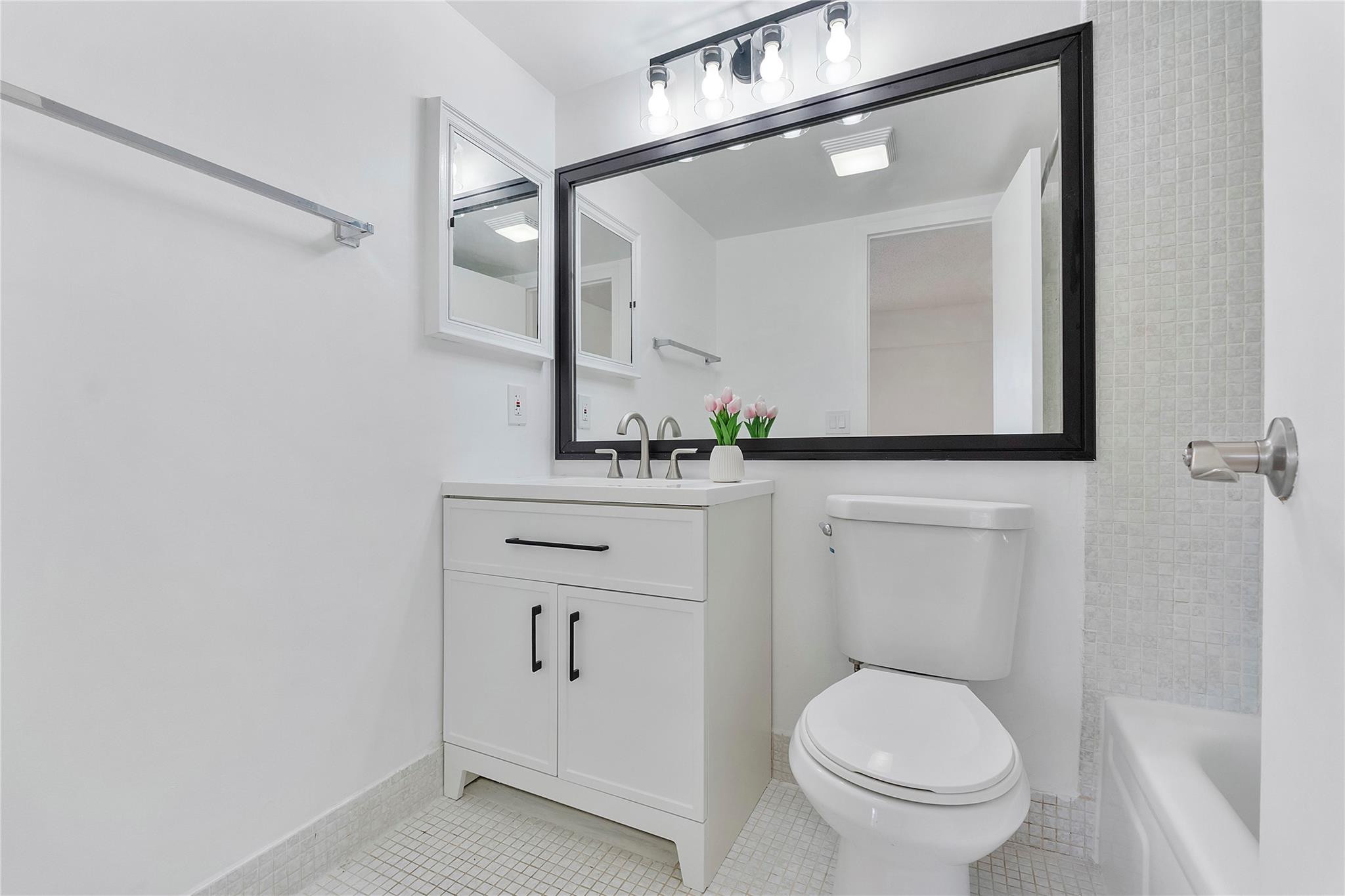 457 Mansfield K, Unit 457 Boca Raton, FL 33434 - Photo 7 of 15 Photo 7