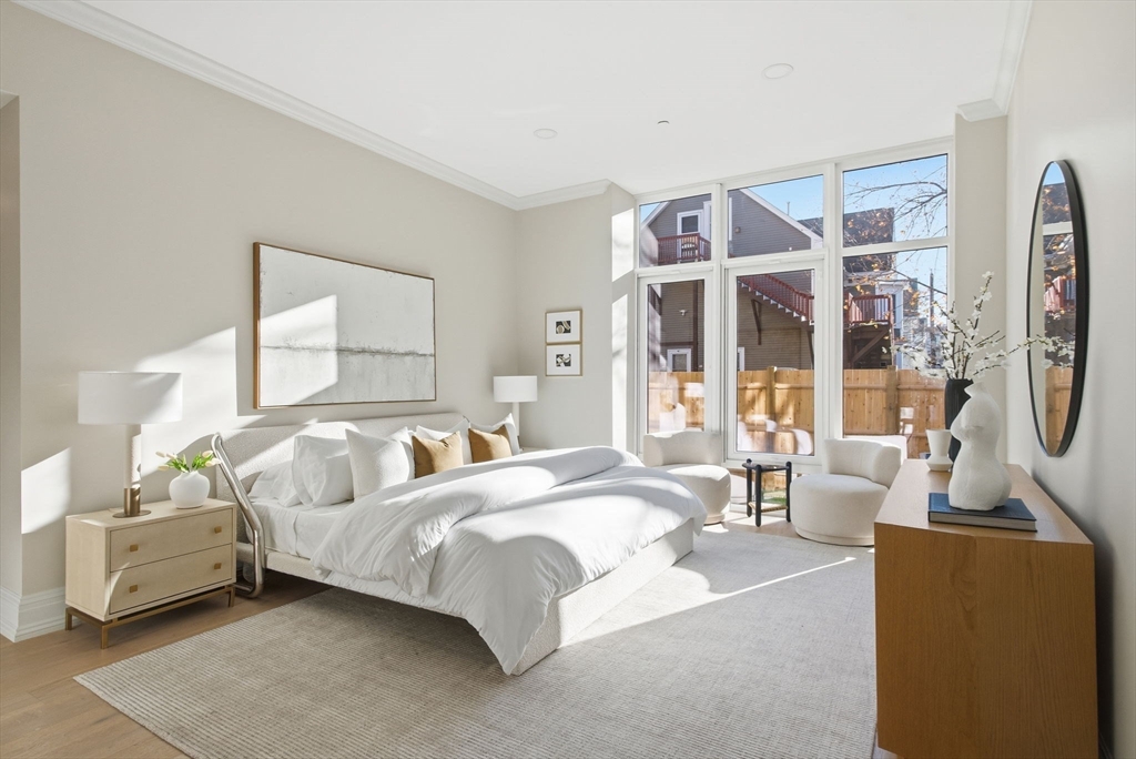 61 Hall Street, Unit 1 Waltham, MA 02453 - Photo 12 of 31