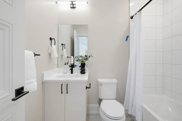 $1,299,990 | 61 Hall Street, Unit 1, Waltham, MA 02453