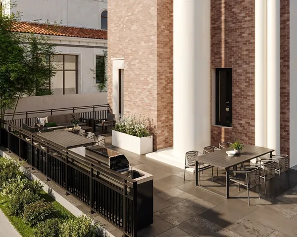 $1,299,990 | 61 Hall Street, Unit 1, Waltham, MA 02453