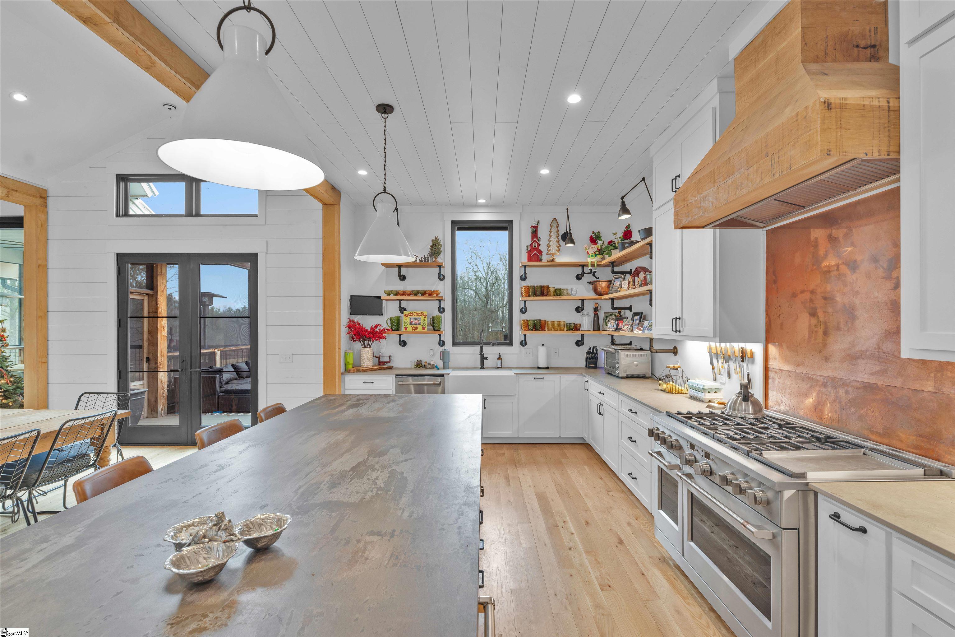 1425 South Harper Street Laurens, SC 29360 - Photo 12 of 49